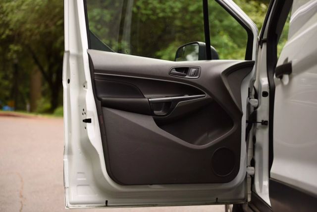 2019 Ford Transit Connect Cargo - Image 18