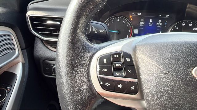 2021 Ford Explorer - Image 25