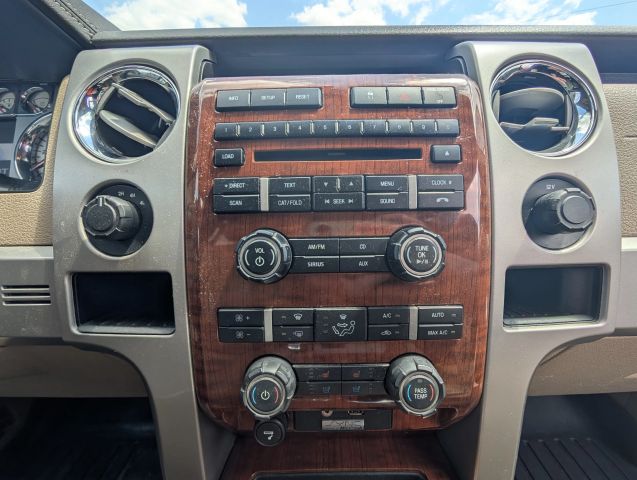 2010 Ford F150 Supercrew Cab Lariat Pickup 4d 5 1/2 Ft - Image 13