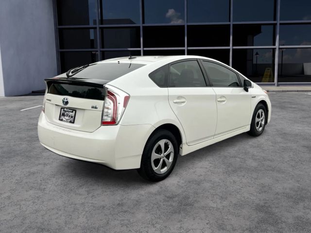 2013 Toyota Prius - Image 5
