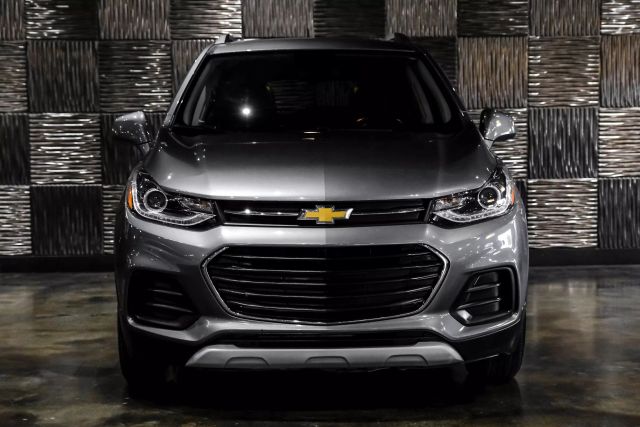 2019 Chevrolet Trax Lt Sport Utility 4d - Image 5