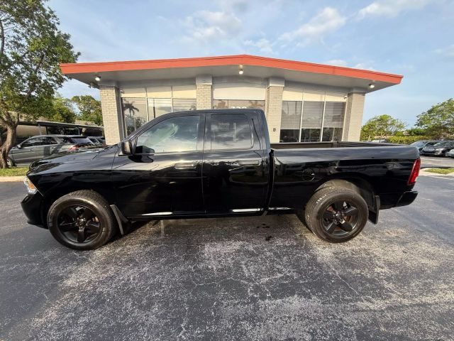 2015 Ram 1500 Quad Cab - Image 9