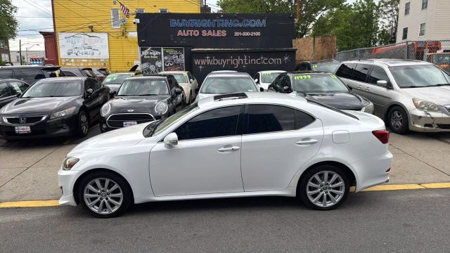 2013 LEXUS IS SEDAN V6, 2.5 LITER IS 250 SEDAN 4D