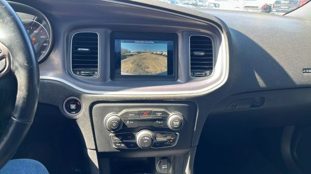 2020 Dodge Charger - Image 23
