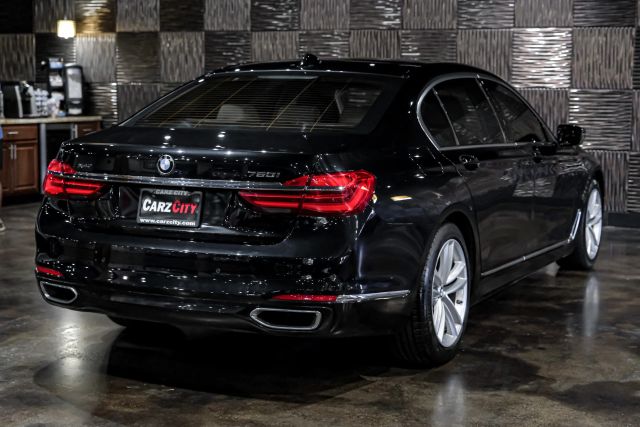 2018 Bmw 7 Series 750i Xdrive Sedan 4d - Image 8