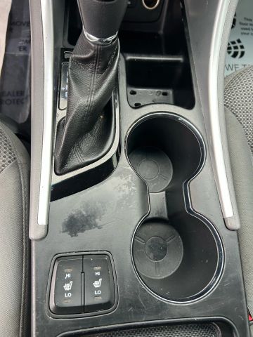 2014 Hyundai Sonata - Image 19