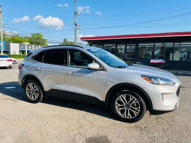 2020 Ford Escape - Image 2