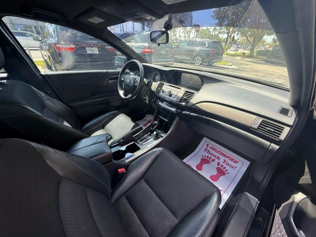 2016 Honda Accord - Image 14