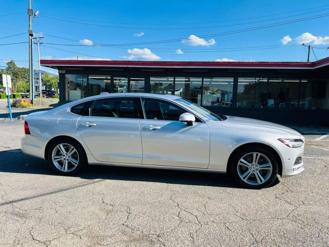 2018 Volvo S90 - Image 3