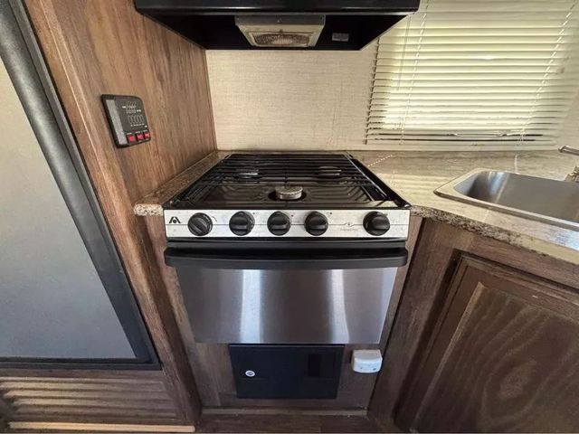2017 Keystone Rv Cougar Xlite Fw - Image 17