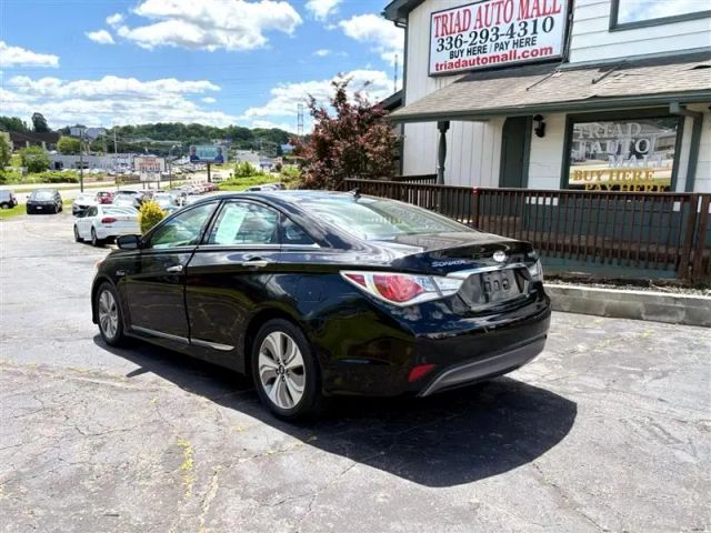 2014 Hyundai Sonata - Image 7