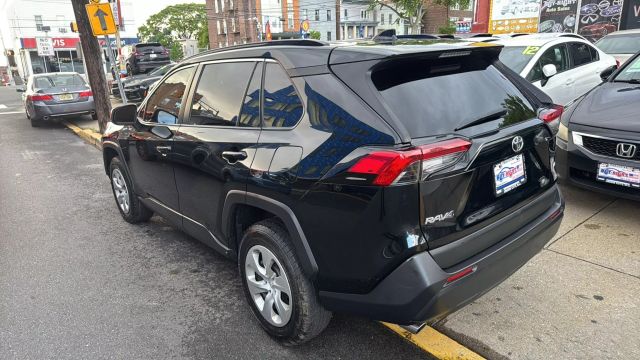 2019 TOYOTA RAV4 SUV 4-CYL, 2.5 LITER LE SPORT UTILITY 4D