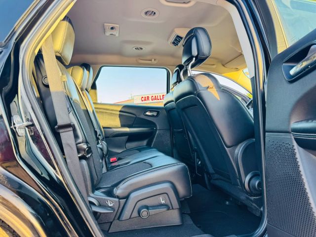 2017 Dodge Journey - Image 18