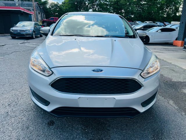 2016 Ford Focus - Image 16