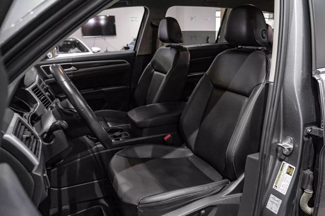 2020 Volkswagen Atlas Se 4motion W/tech Pkg Sport Utility 4d - Image 4