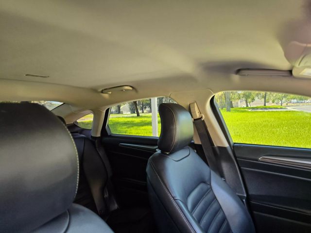 2019 Ford Fusion - Image 33