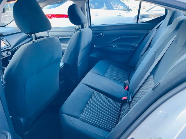 2020 Nissan Versa - Image 18