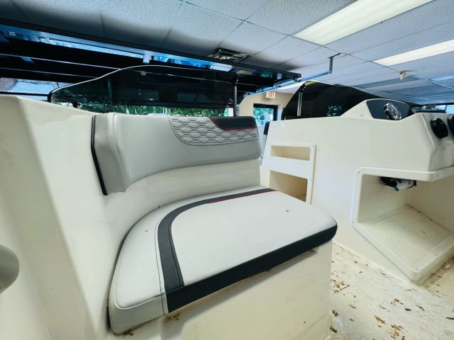 2023 Eiementm17 Boat - Image 13