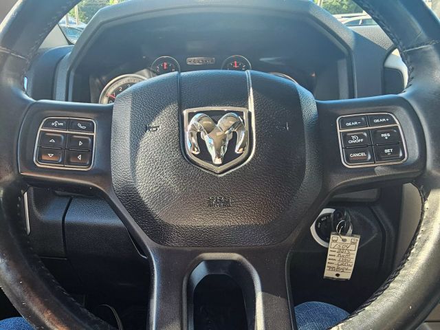 2015 Ram 1500 Crew Cab - Image 22