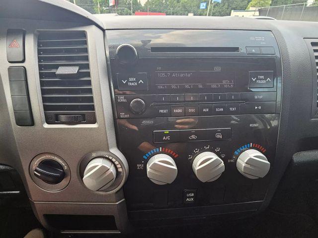 2013 Toyota Tundra Double Cab - Image 18