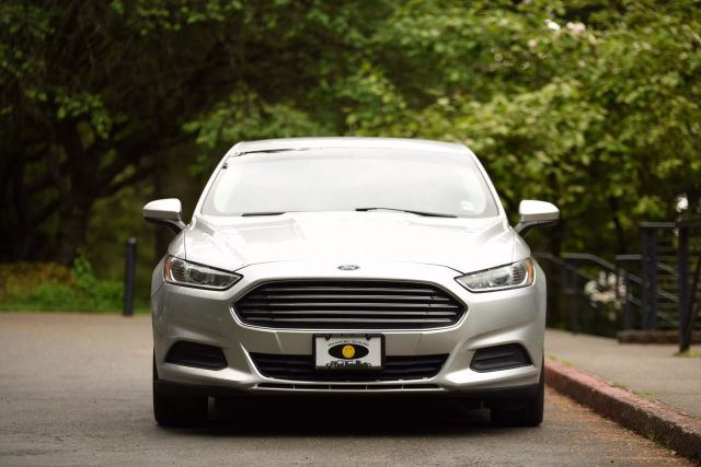 2015 Ford Fusion - Image 20