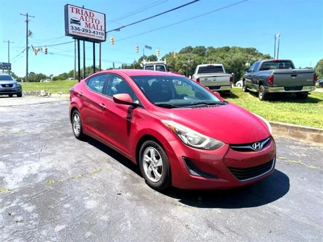 2015 Hyundai Elantra - Image 3