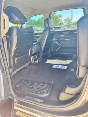 2019 Ram 1500 Crew Cab Laramie Pickup 4d 6 1/3 Ft - Image 24