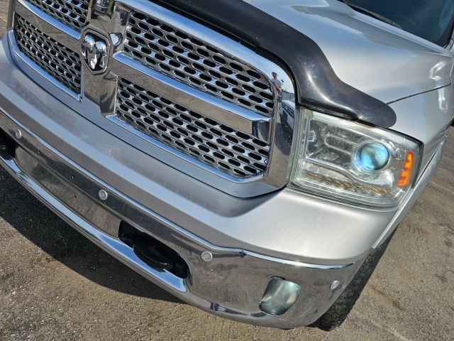 2016 Ram 1500 Crew Cab - Image 14