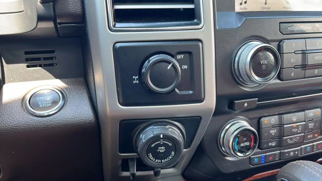 2018 Ford F150 Supercrew Cab - Image 28