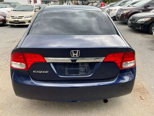 2009 Honda Civic - Image 8