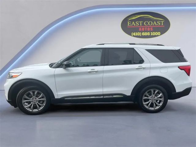 2023 Ford Explorer - Image 2