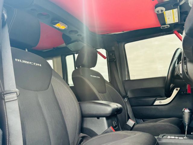 2015 Jeep Wrangler - Image 22