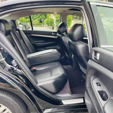 2013 Infiniti G37x Sedan 4d - Image 17