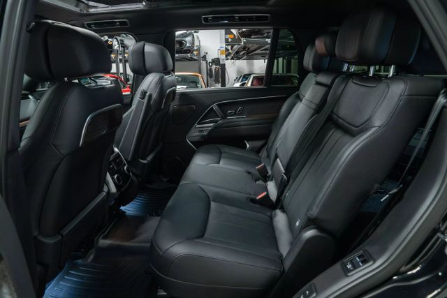2025 Land Rover Range Rover P530 Autobiography Lwb 7 Sport Utility 4d - - Image 21