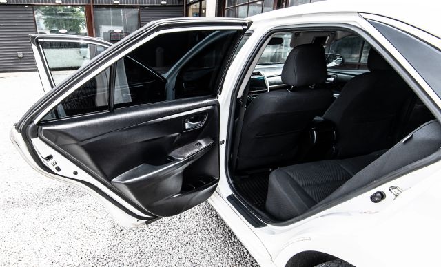 2016 TOYOTA CAMRY SEDAN WHITE AUTOMATIC - Auto Masters of Carolinas