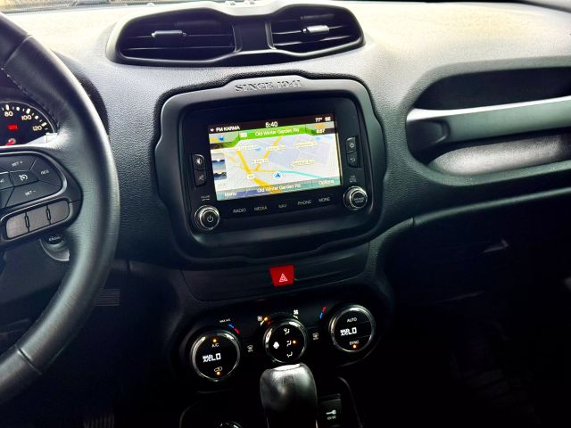 2016 Jeep Renegade - Image 14