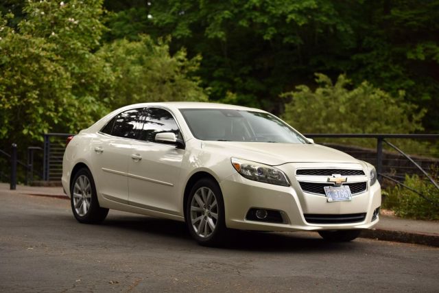 2013 Chevrolet Malibu - Image 14