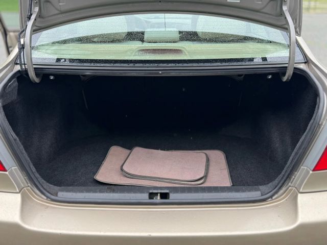 2007 Toyota Corolla Le Sedan 4d - Image 11