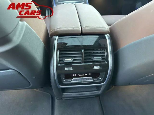 2024 Bmw X7 - Image 25