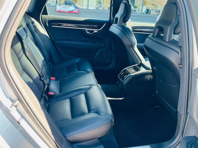 2018 Volvo S90 - Image 23