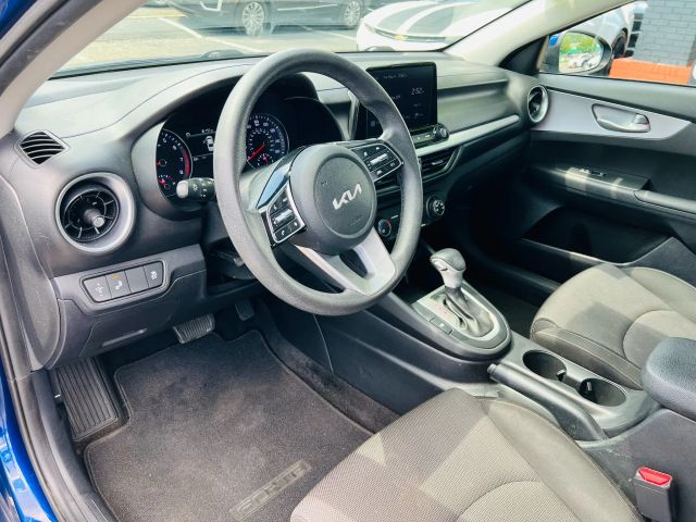 2022 Kia Forte - Image 20