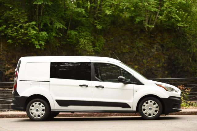 2019 Ford Transit Connect Cargo - Image 14