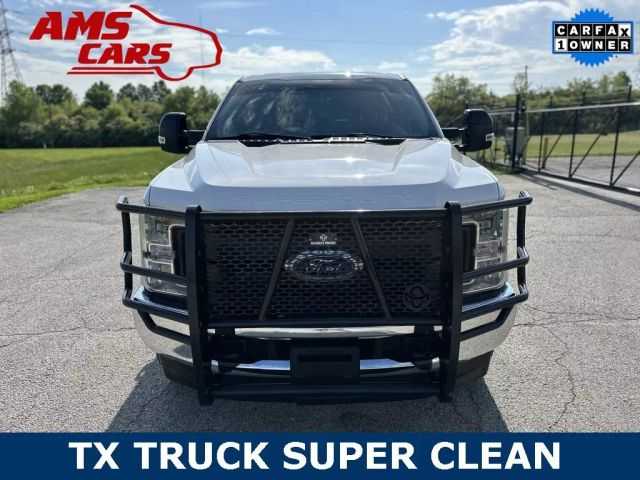 2019 Ford F250 Super Duty Super Cab - Image 2