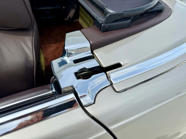 1987 Mercedes-benz 560 Series - Image 111