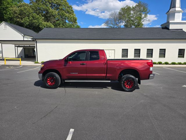 2010 Toyota Tundra Double Cab - Image 2