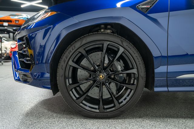 2019 Lamborghini Urus Sport Utility 4d - - Image 10
