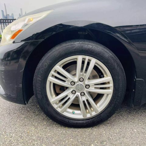 2013 Infiniti G37x Sedan 4d - Image 41