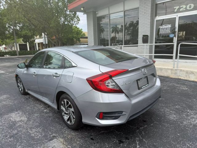 2016 Honda Civic - Image 5