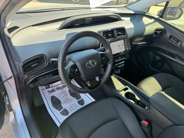 2020 Toyota Prius - Image 11