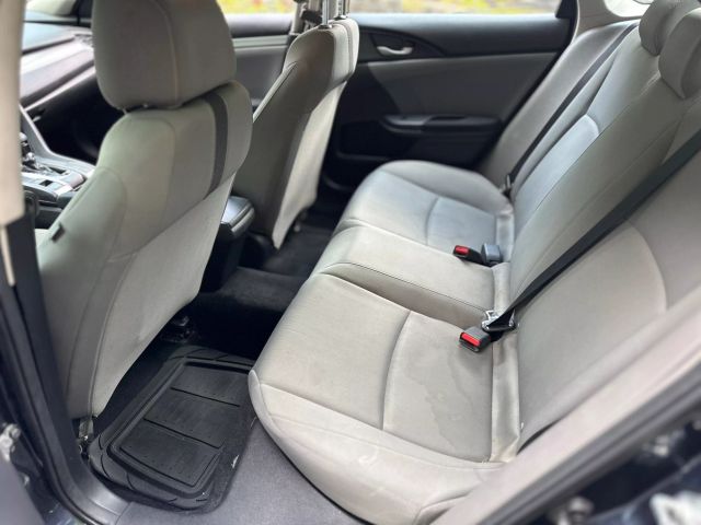 2017 Honda Civic - Image 9